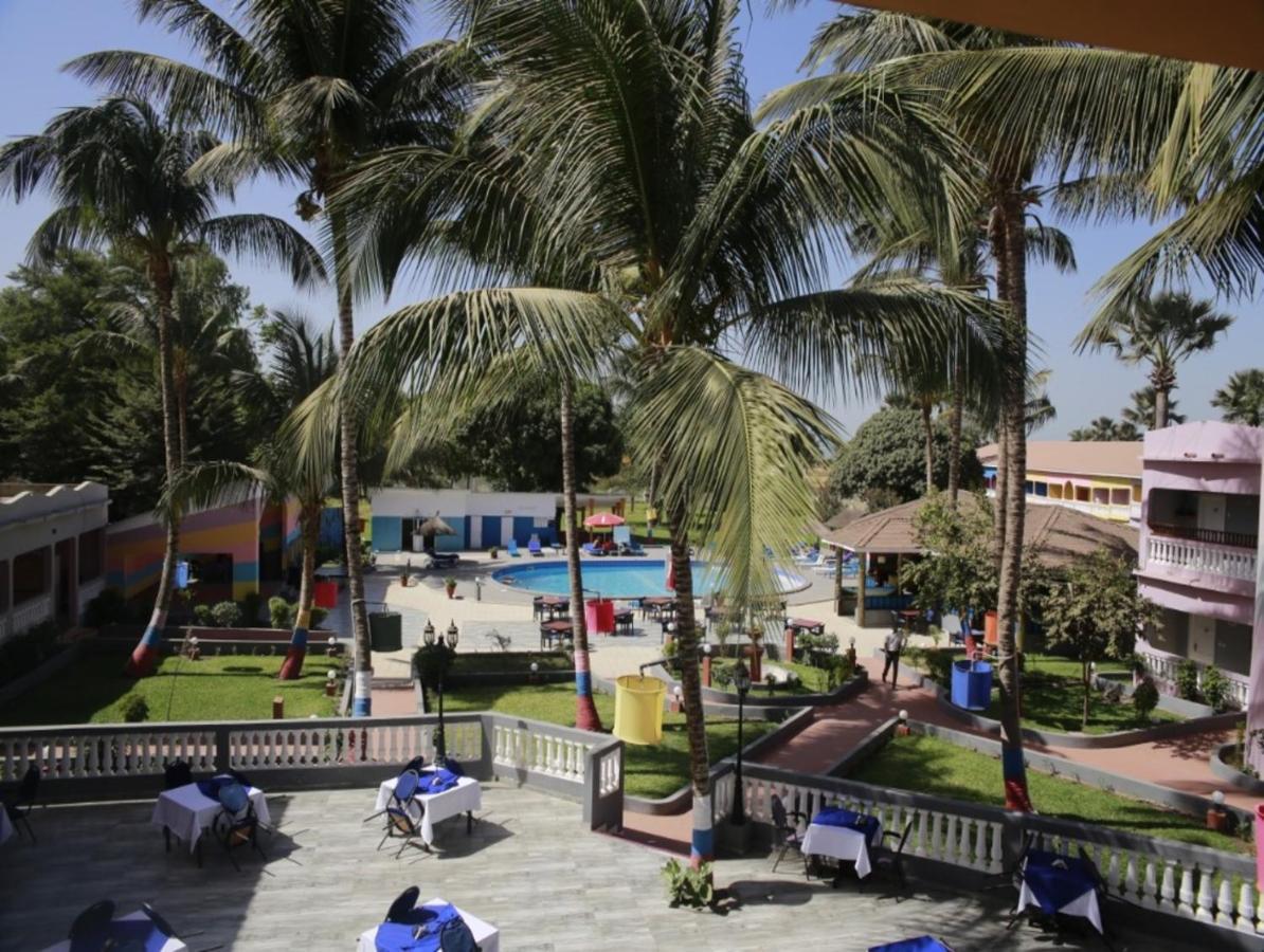 קולולי Mansea Beach Hotel מראה חיצוני תמונה