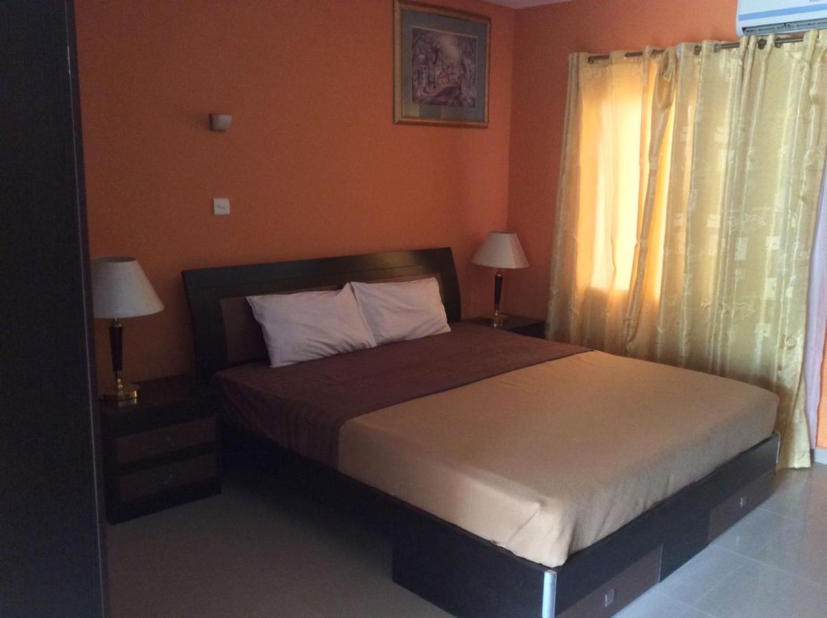 קולולי Mansea Beach Hotel מראה חיצוני תמונה
