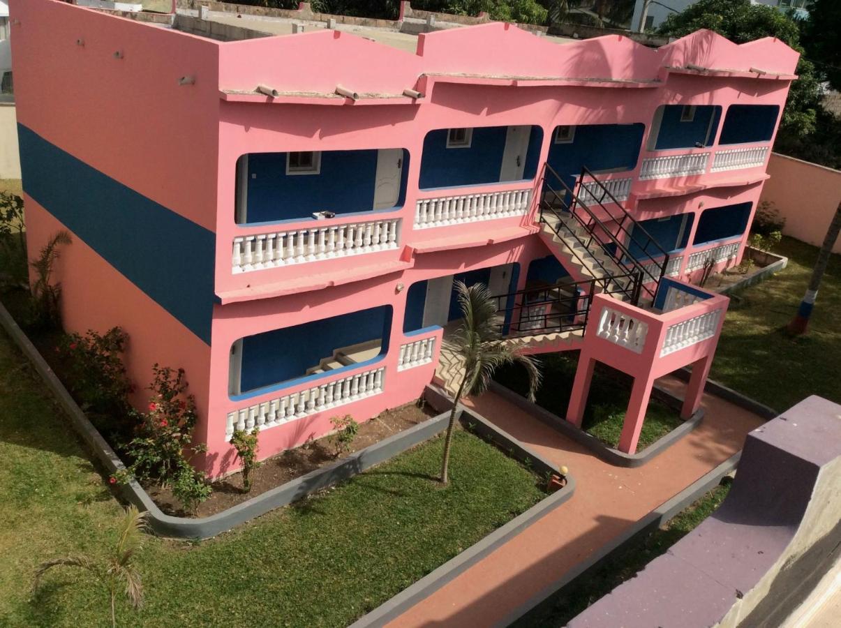 קולולי Mansea Beach Hotel מראה חיצוני תמונה