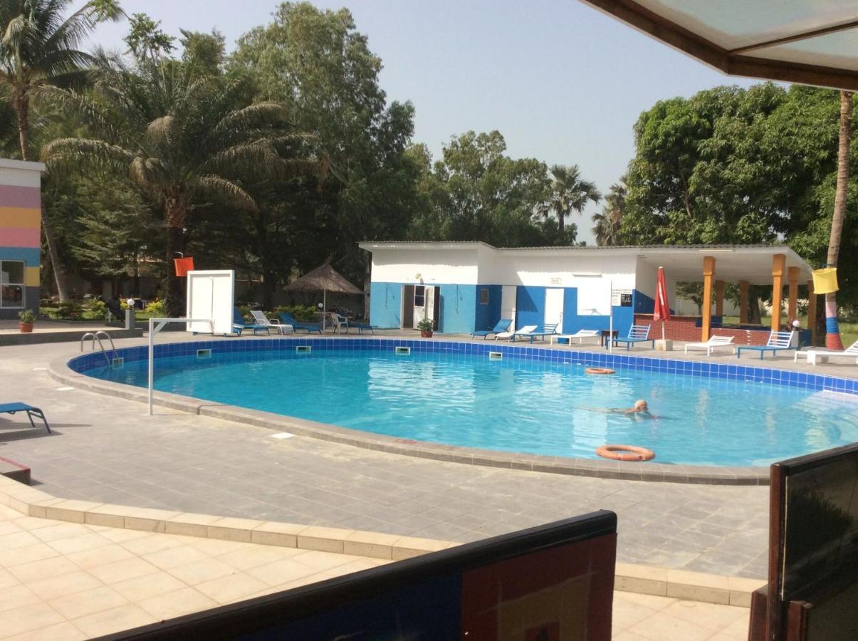 קולולי Mansea Beach Hotel מראה חיצוני תמונה