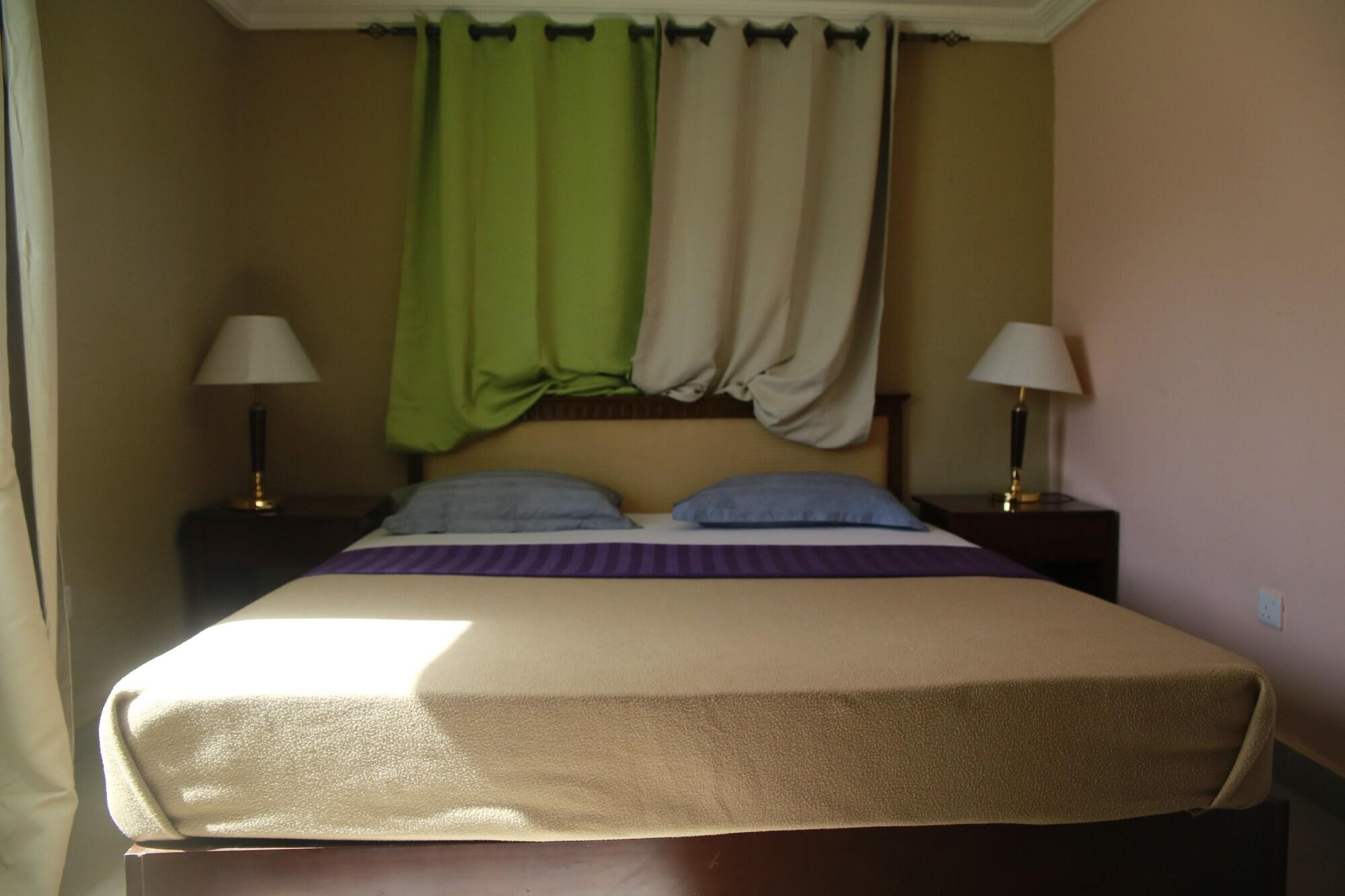 קולולי Mansea Beach Hotel מראה חיצוני תמונה